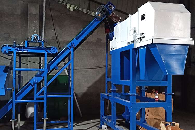 斷橋鋁破碎分離設備（bèi）規格型號有中高低搭配